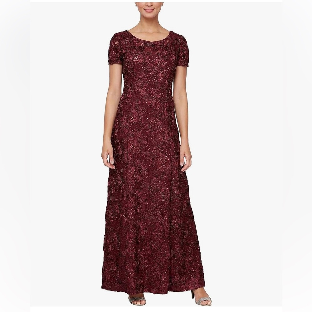 Alex Evenings Women's Long Rosette Dress with Short Sleeves - 12P